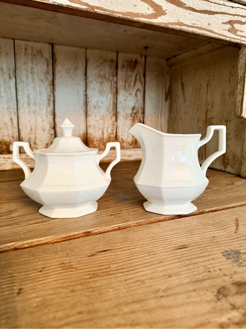 Johnson Brothers Heritage White Porcelain Creamer and Covered Sugar Set